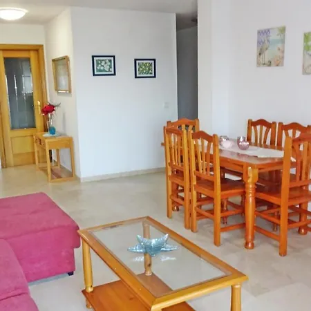 Apartment Salinas - Solo Alquiler Familias Gandia