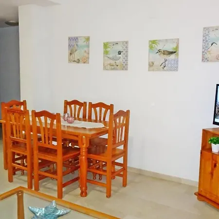 Salinas - Solo Alquiler Familias * Gandia