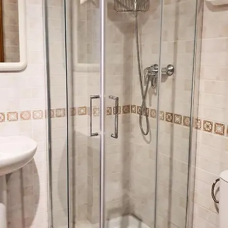 Apartment Salinas - Solo Alquiler Familias Gandia