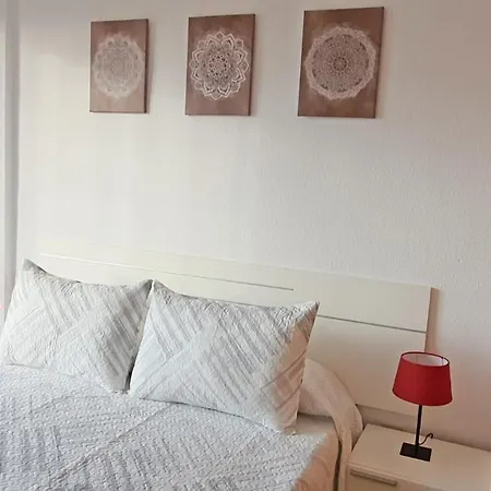 Apartment Salinas - Solo Alquiler Familias Gandia